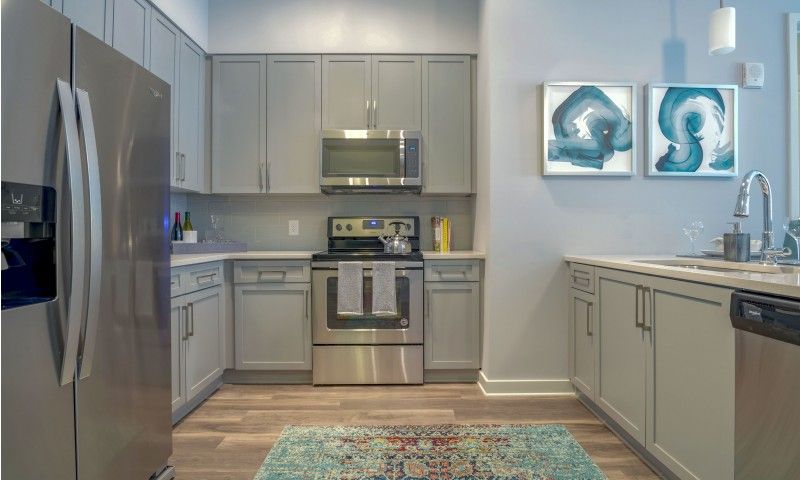 6400 Blue Stone Rd, Atlanta, GA 30328