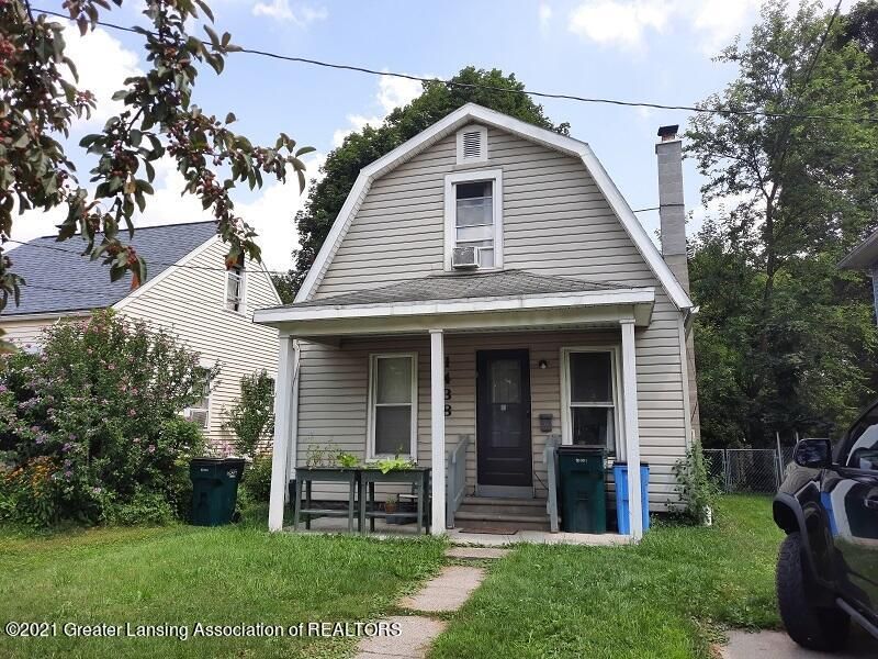 1438 Roosevelt Ave, Lansing, MI 48915