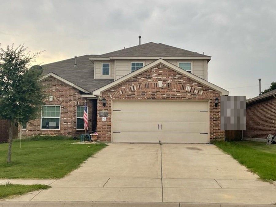 2109 Juniper Dr, Forney, TX 75126