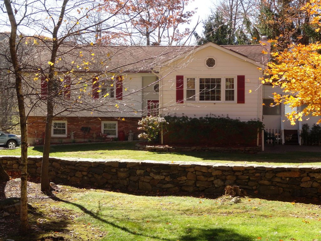 30 Memory Ln, Hopewell Junction, NY 12533 Trulia