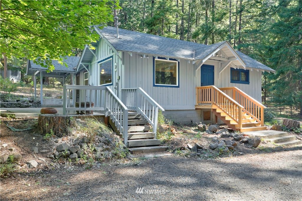 21 Kit Carson Way, Naches, WA 98937