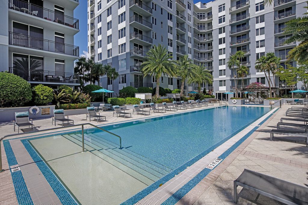 700 SW 78th Ave, Fort Lauderdale, FL 33324