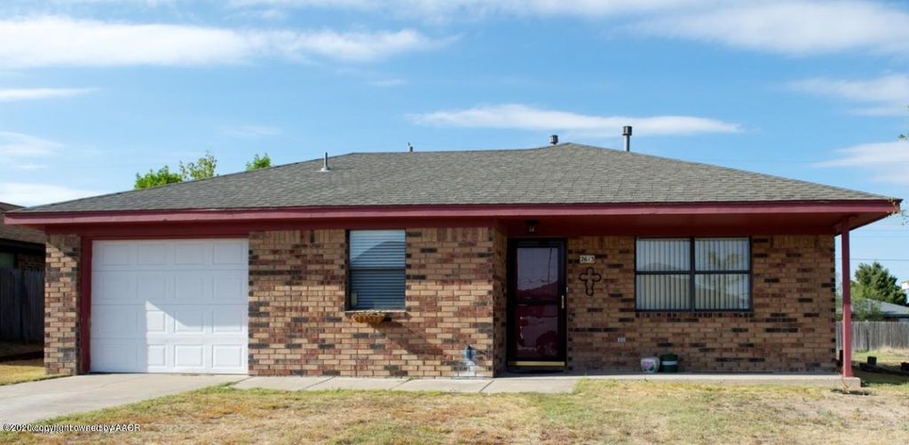 2613 17th Ave, Canyon, TX 79015