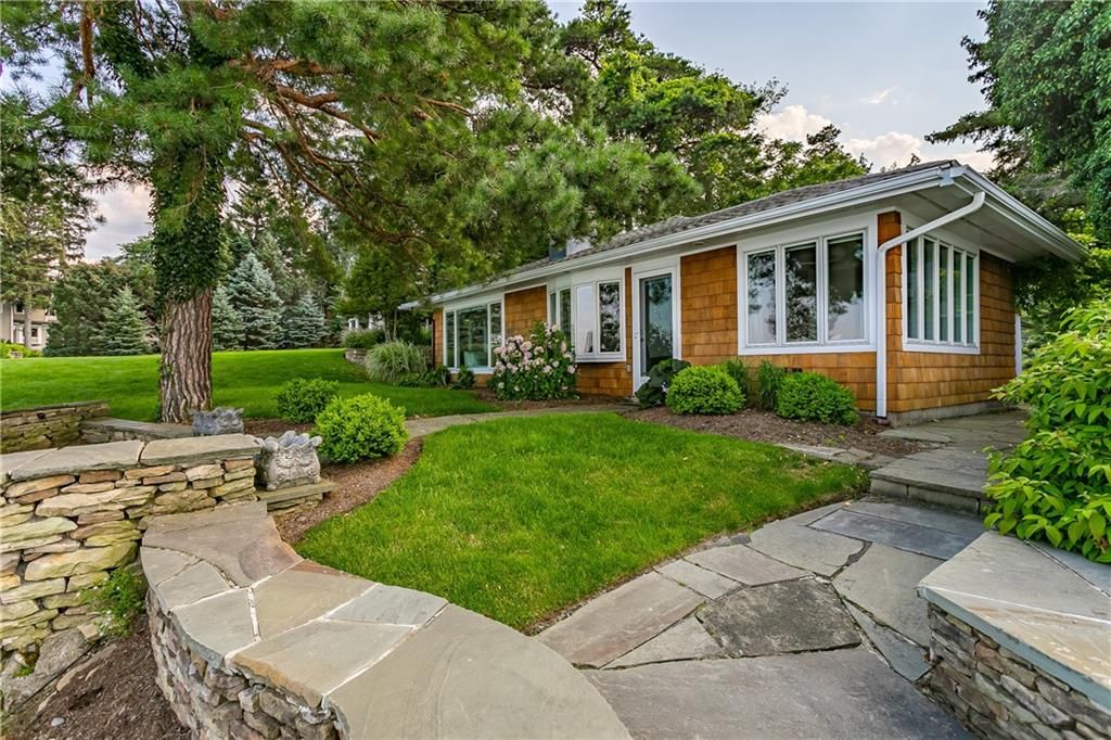 370 Rock Beach Rd, Rochester, NY 14617