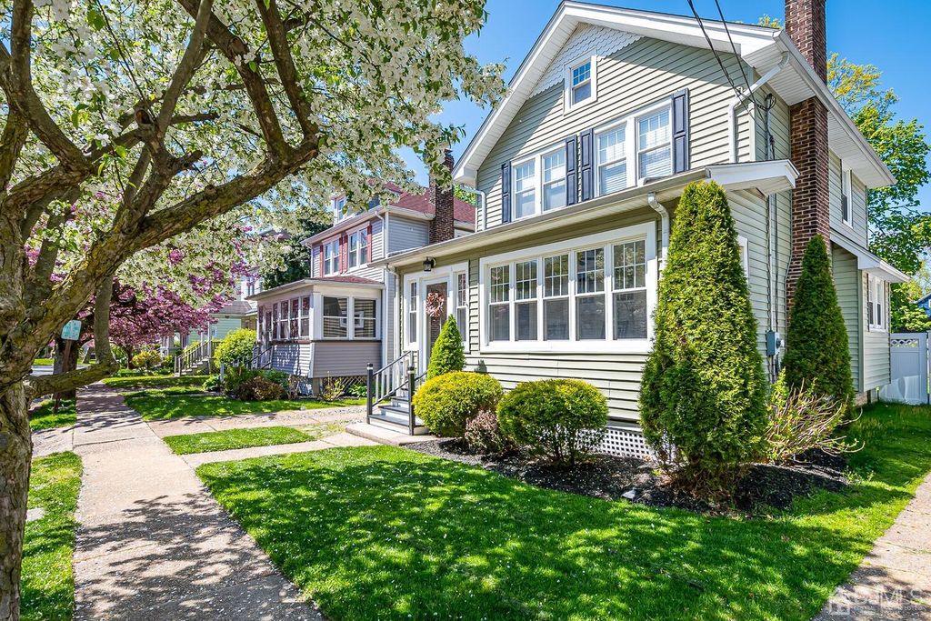 29 Peltier Ave, Metuchen, NJ 08840 Trulia