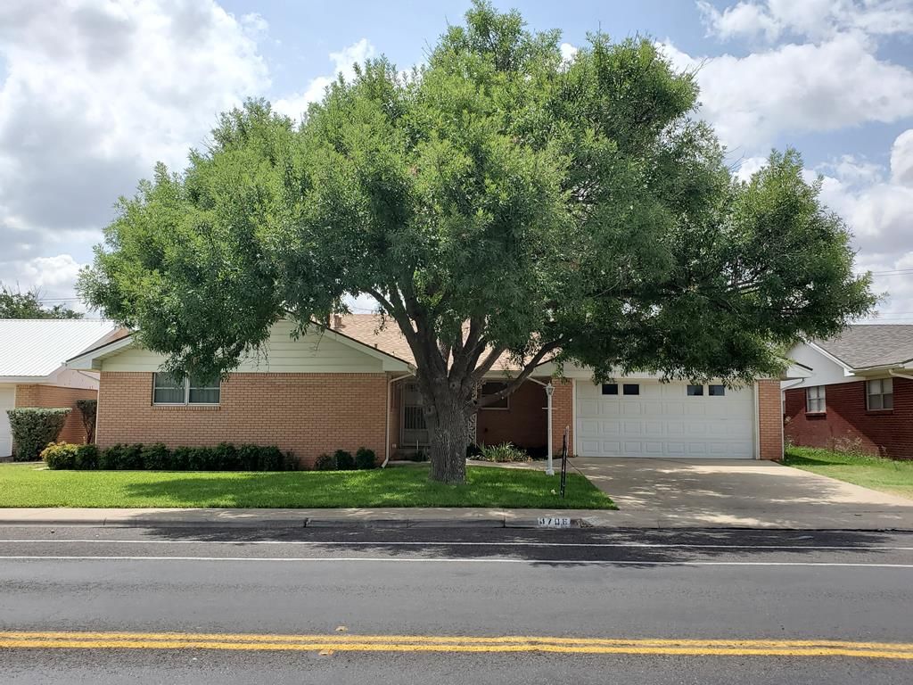 3706 Maple Ave, Odessa, TX 79762 Trulia