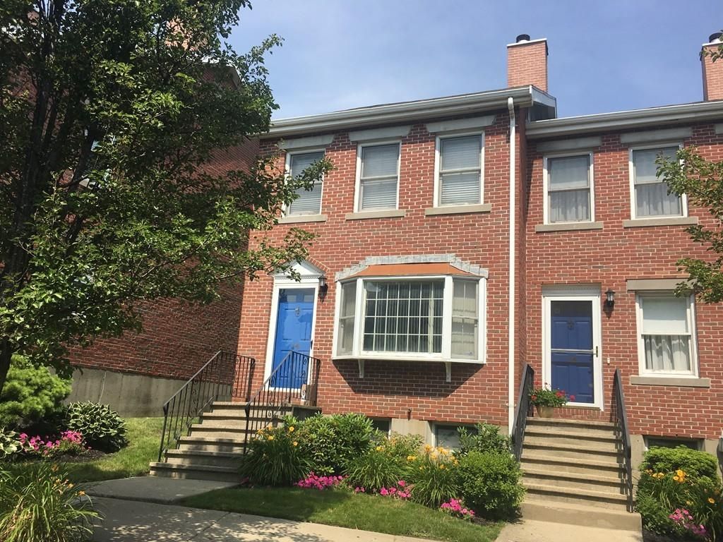 14 Admirals Way #14, Chelsea, MA - 2 Bed, 2.5 Bath Townhouse - 14