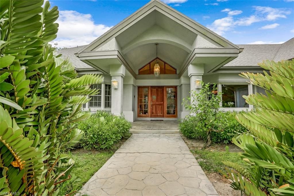 2652 Coach House Ln, Naples, FL 34105 5 Bed, 5 Bath SingleFamily