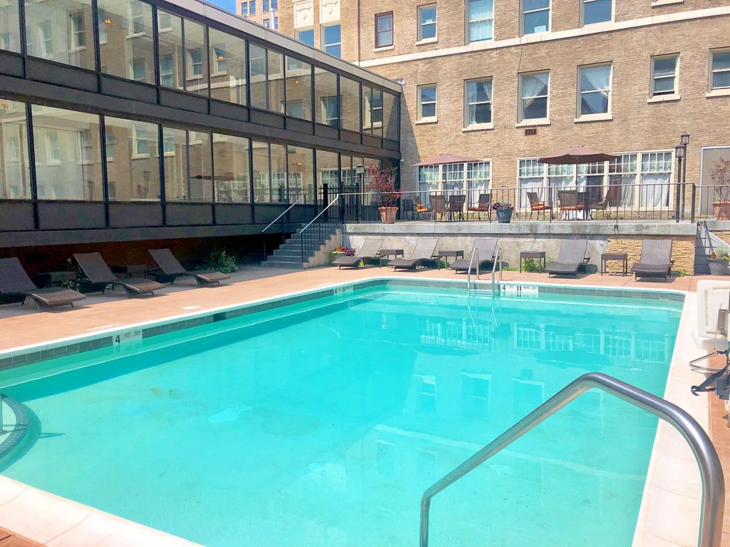 111 East Ave, Rochester, NY 14604