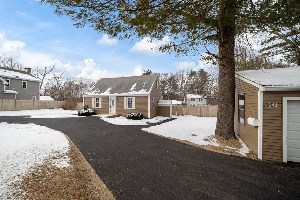 1043 Liberty St, Braintree, MA 02184 Trulia