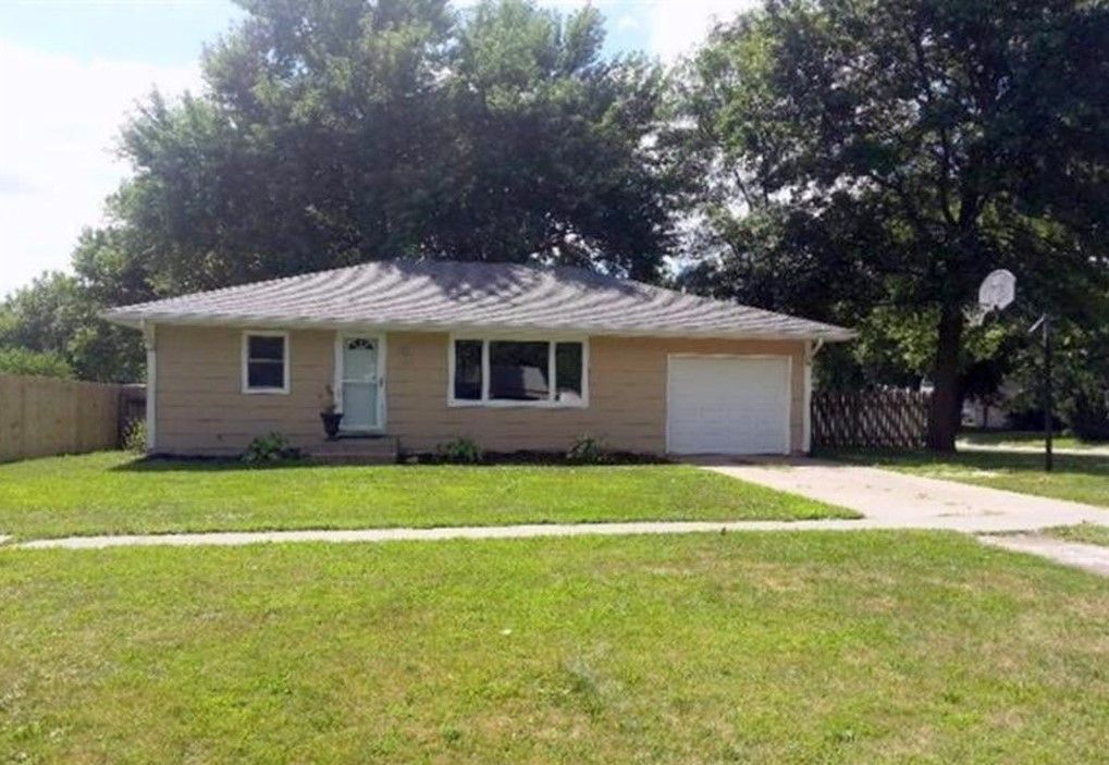 429 Main St, Hickman, NE 68372 Trulia