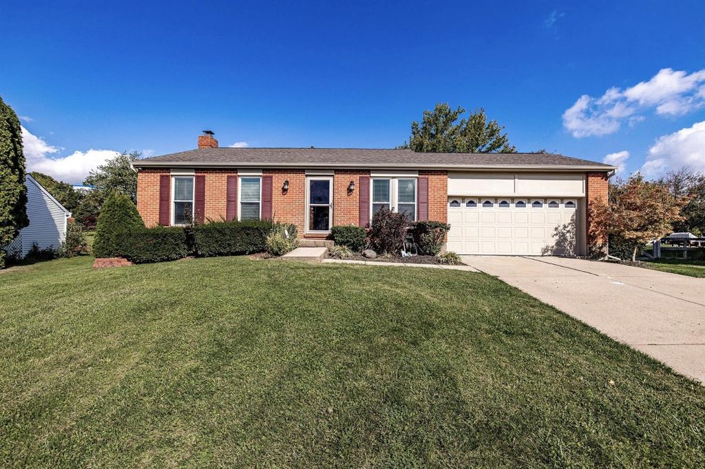 9263 Haden Ln, West Chester, OH 45069