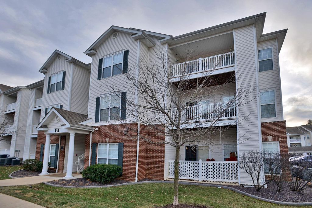 27 Kassebaum Ln 305, Saint Louis, MO 63129 Trulia