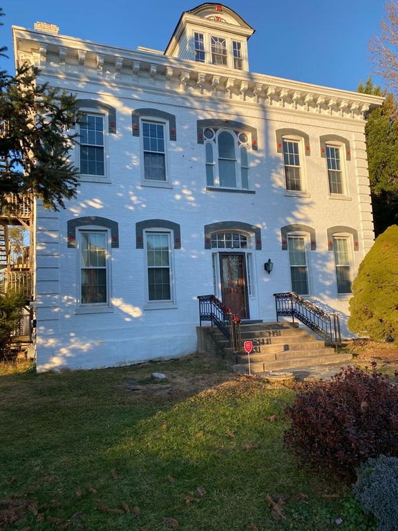 1461 Manor St Columbia, PA Trulia