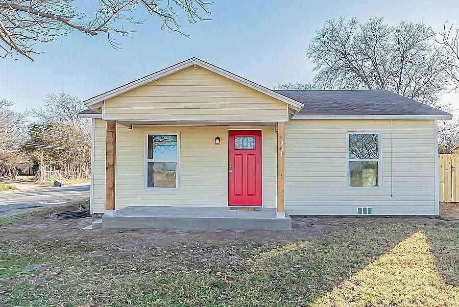 5901 Wichita St, Forest Hill, TX 76119