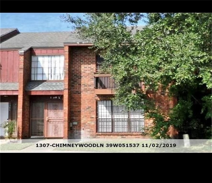 1307 Chimney Wood Ln, New Orleans, LA 70126