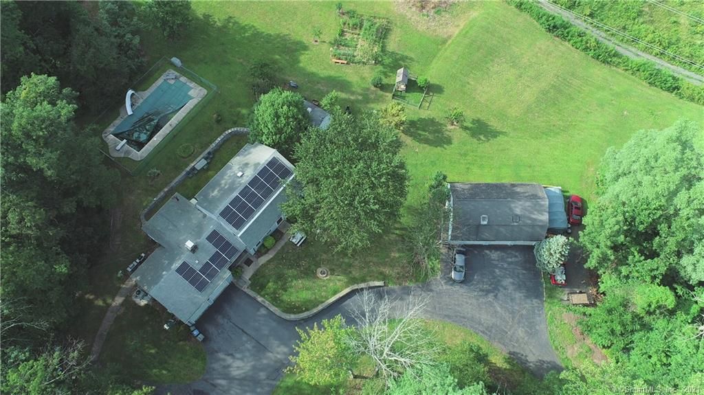 530 Edgewood Rd, Berlin, CT 06037