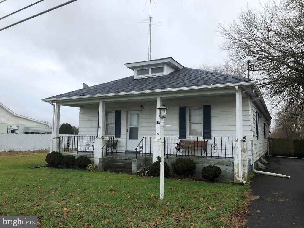 113 E Weymouth Rd, Buena, NJ 08310 3 Bed, 1 Bath SingleFamily Home