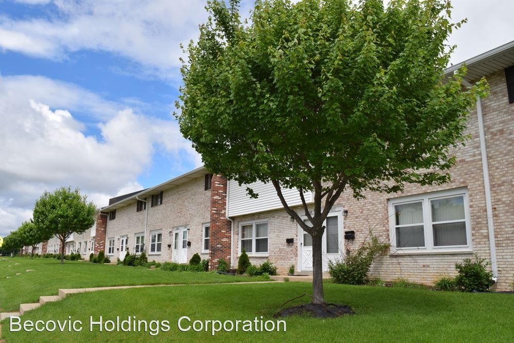 2535 Halsted Rd, Rockford, IL 61101