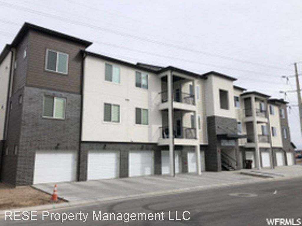 662 W 380 N, Vineyard, UT 84059