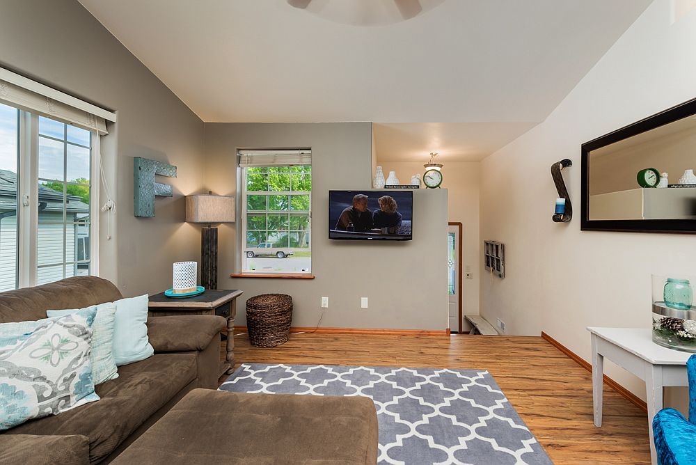 1732 Wicks Ln, Billings, MT 59105