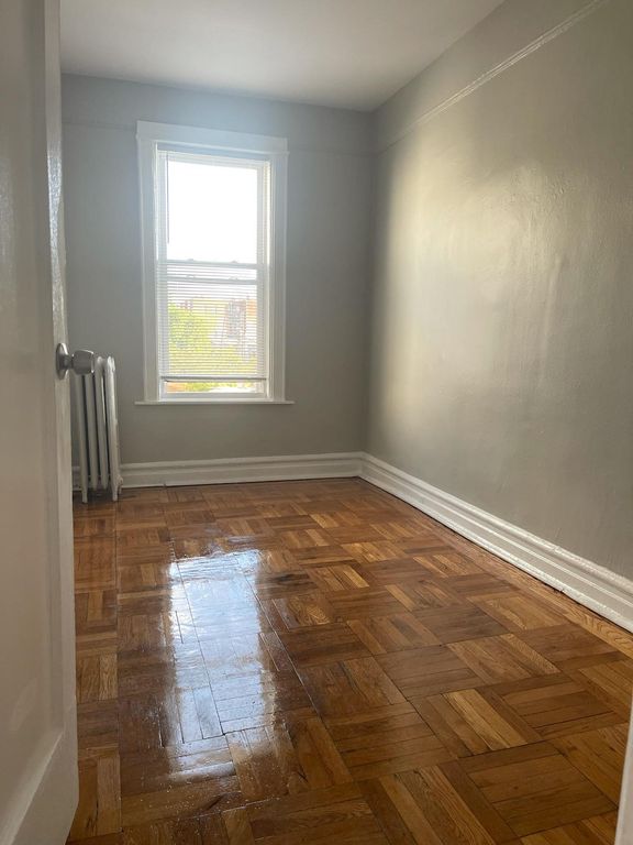 1494 E 172nd St #2, Bronx, NY 10472