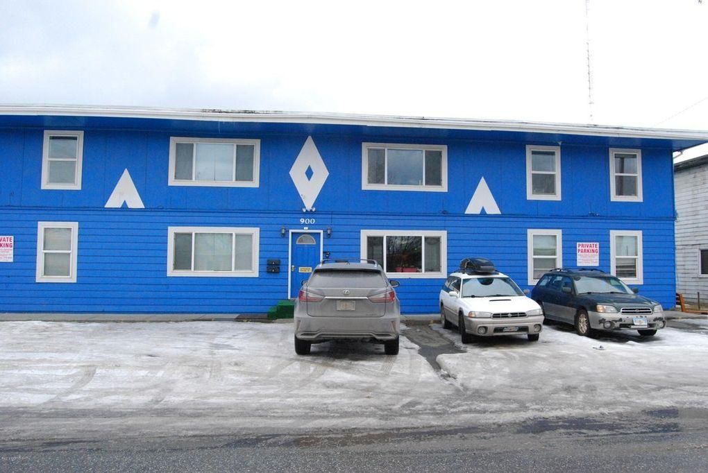 900 W 29th Pl #B2, Anchorage, AK 99503