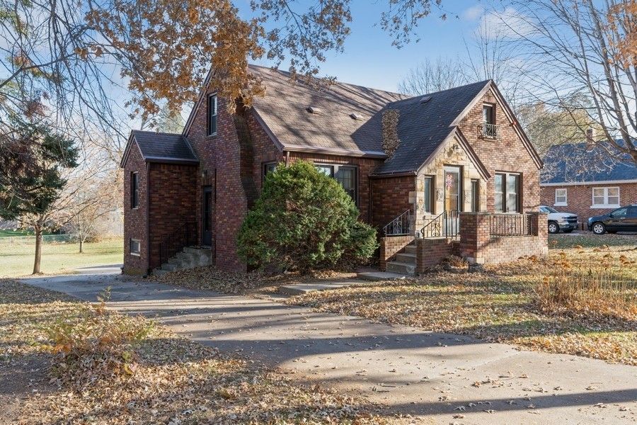 3515 SW 12th St, Des Moines, IA 50315 Trulia