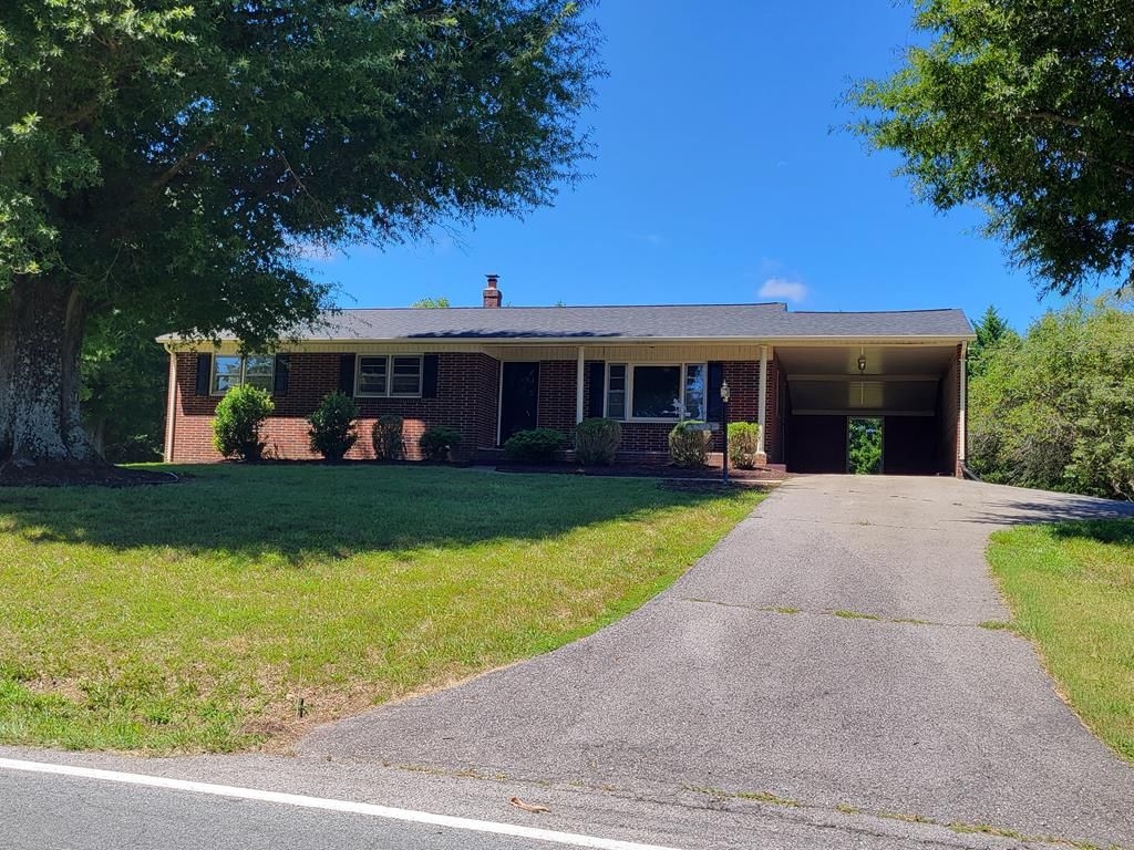 6112 Spring Garden Rd, Blairs, VA 24527 Trulia