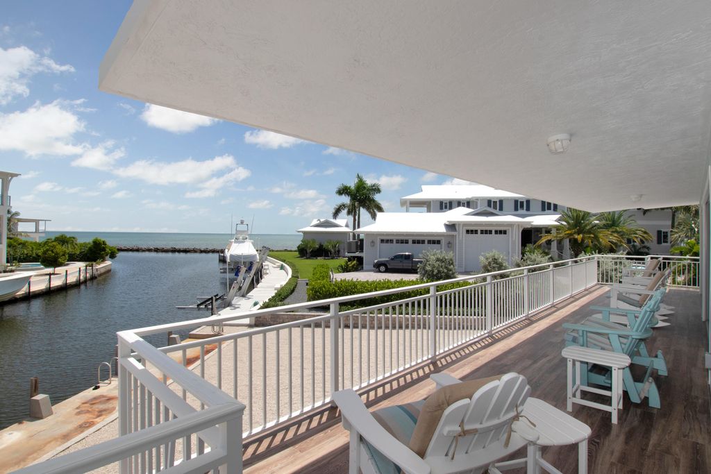 161 Canal St, Tavernier, FL 33070