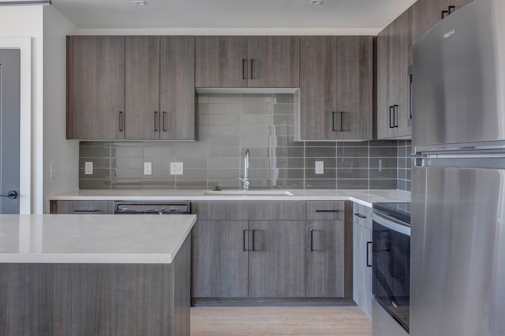 588 N 300 W, Salt Lake City, UT 84103