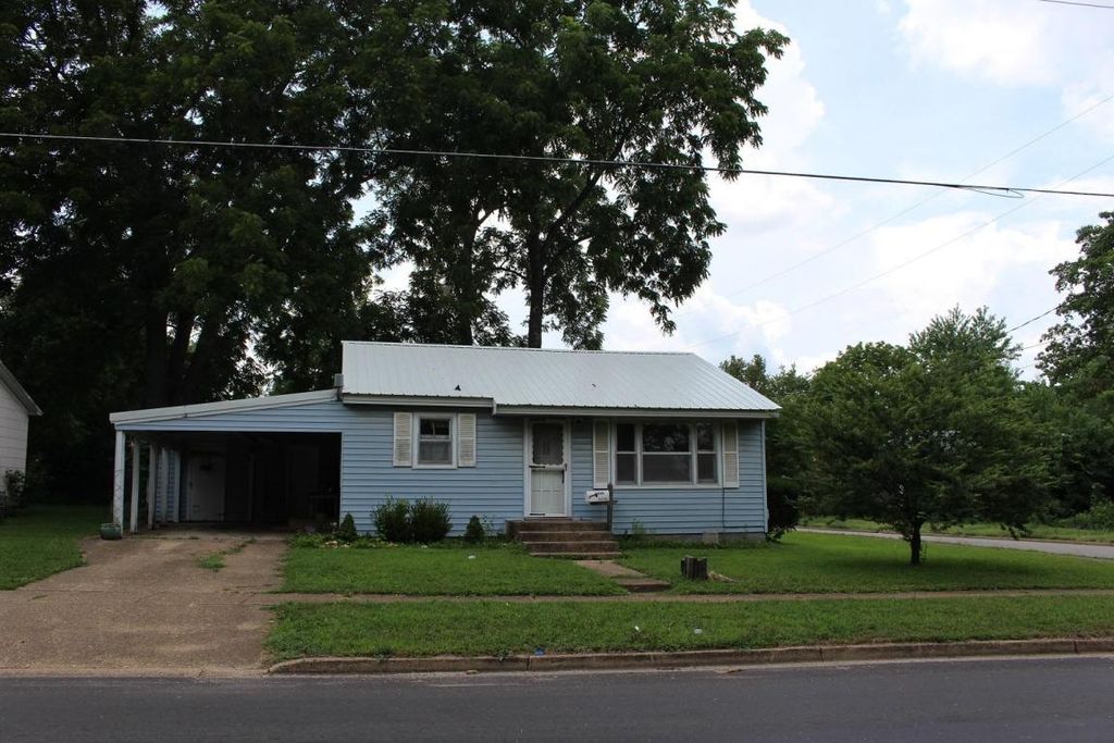 305 S Wall St, Mountain Grove, MO 65711 Trulia