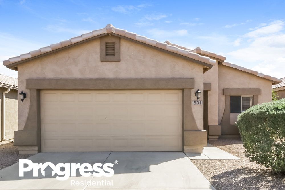 631 E Renegade Pl, San Tan Valley, AZ 85143