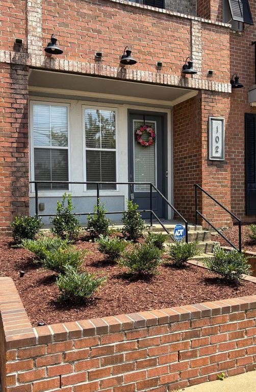 70 W  Carolina Ave #102, Memphis, TN 38103