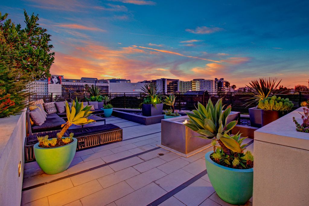 375 N  La Cienega Blvd #3205181, Los Angeles, CA 90048