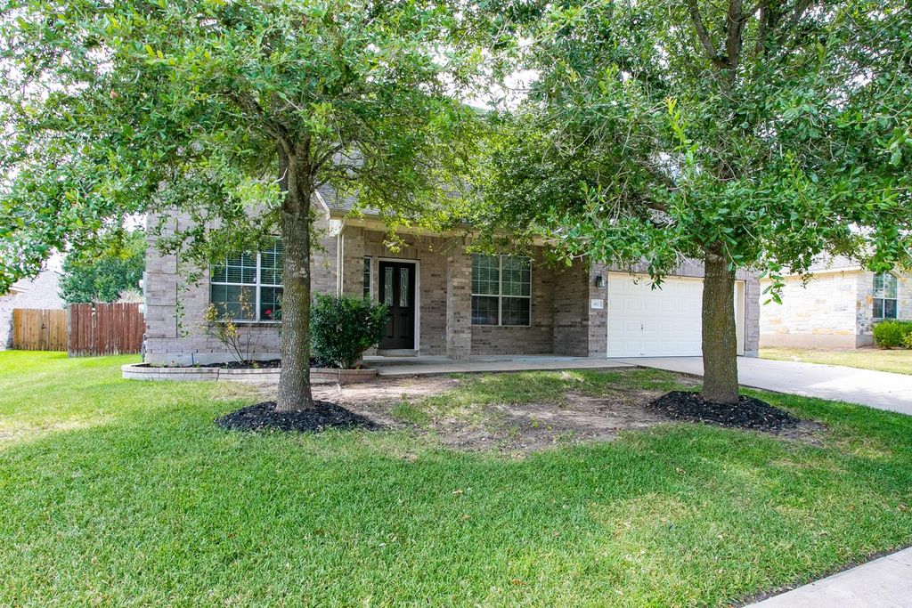 817 Old Wick Castle Way, Pflugerville, TX 78660