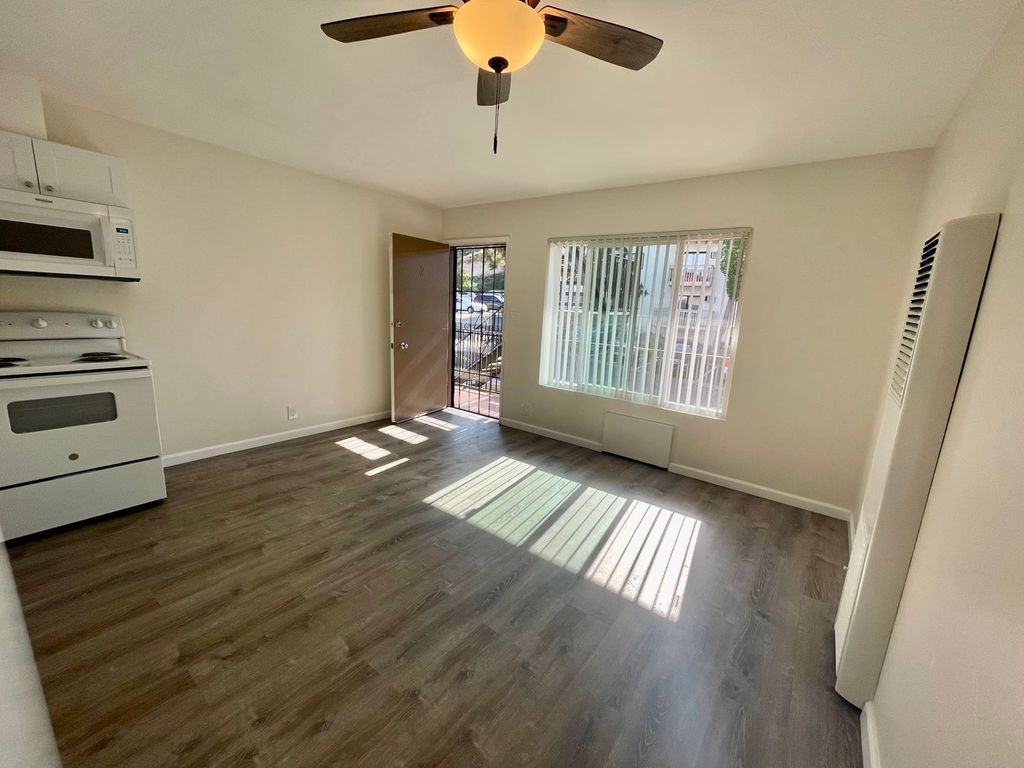 5450 University Ave, San Diego, CA 92105