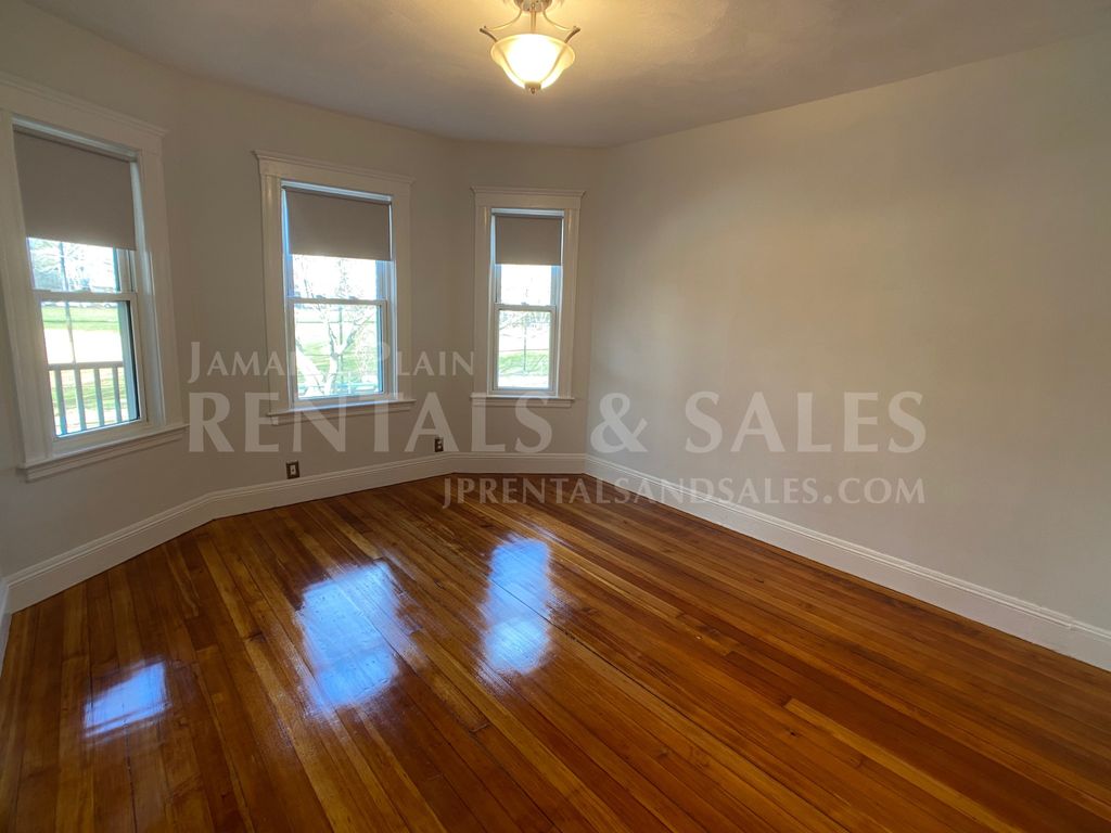45 Child St #2, Boston, MA 02130