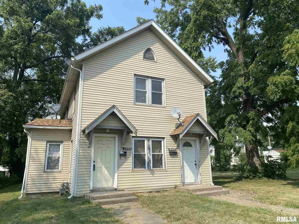 2431 6th Ave, Moline, IL 61265 Trulia
