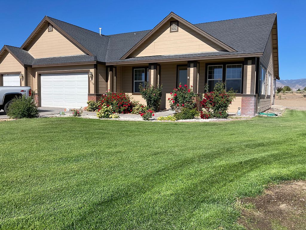 310 Eagle Pl, Smith, NV 89430
