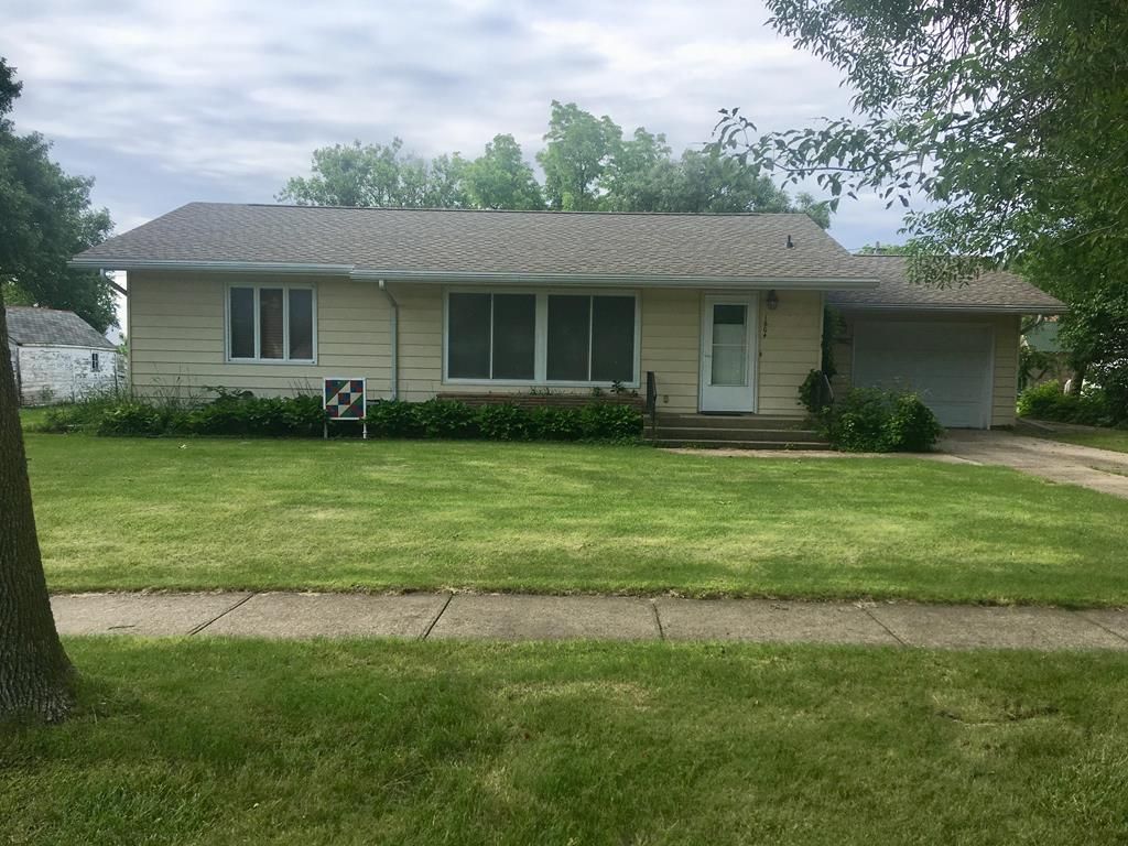 1604 Market St, Gowrie, IA 50543 Trulia