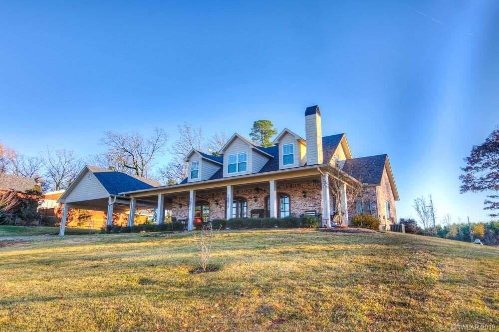 450 Buckeye Hill Rd, Karnack, TX 75661