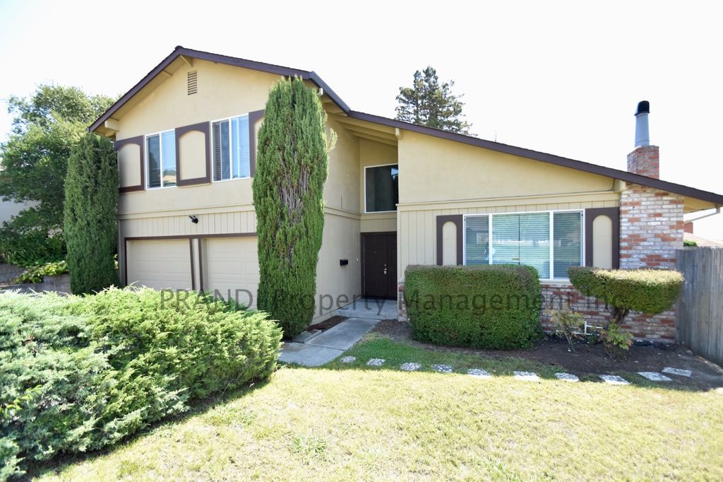 10 Verdad Way, Novato, CA 94945