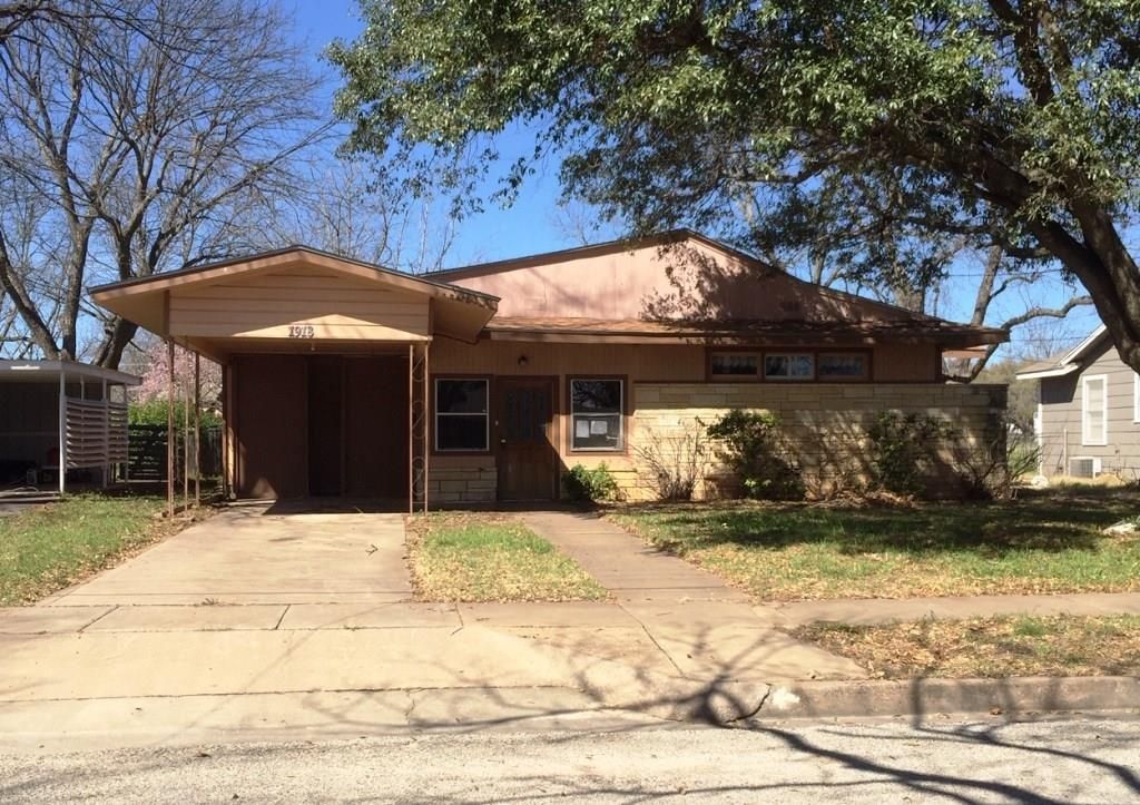 1918 S China St, Brady, TX 76825 Trulia