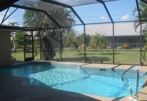 428 SE 10th Ave, Cape Coral, FL 33990