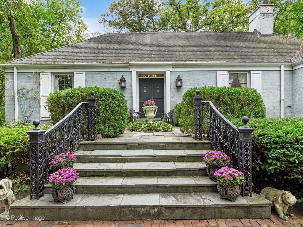 704 Bittersweet Ln, Hinsdale, IL 60521 | MLS# 12496260 - Trulia | Trulia