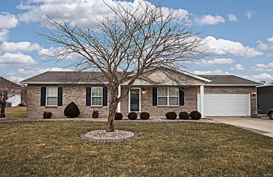 303 Susan Dr, Albers, IL 62215 Trulia