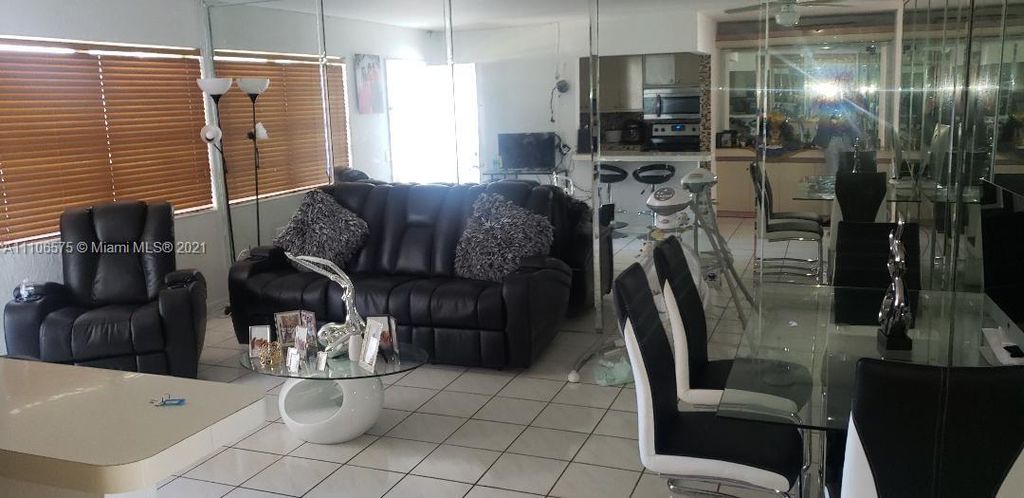 Address Not Disclosed, Miami Beach, FL 33141