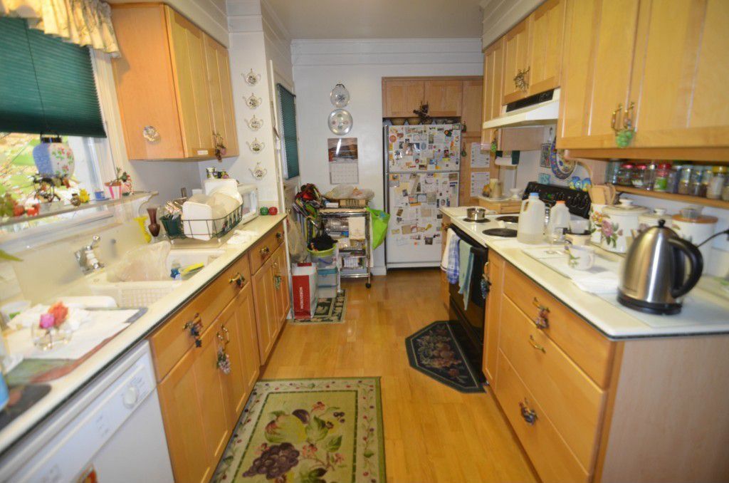 5835 Ann Arbor Ave NE, Seattle, WA - 4 Bed, 2.5 Bath Single-Family Home