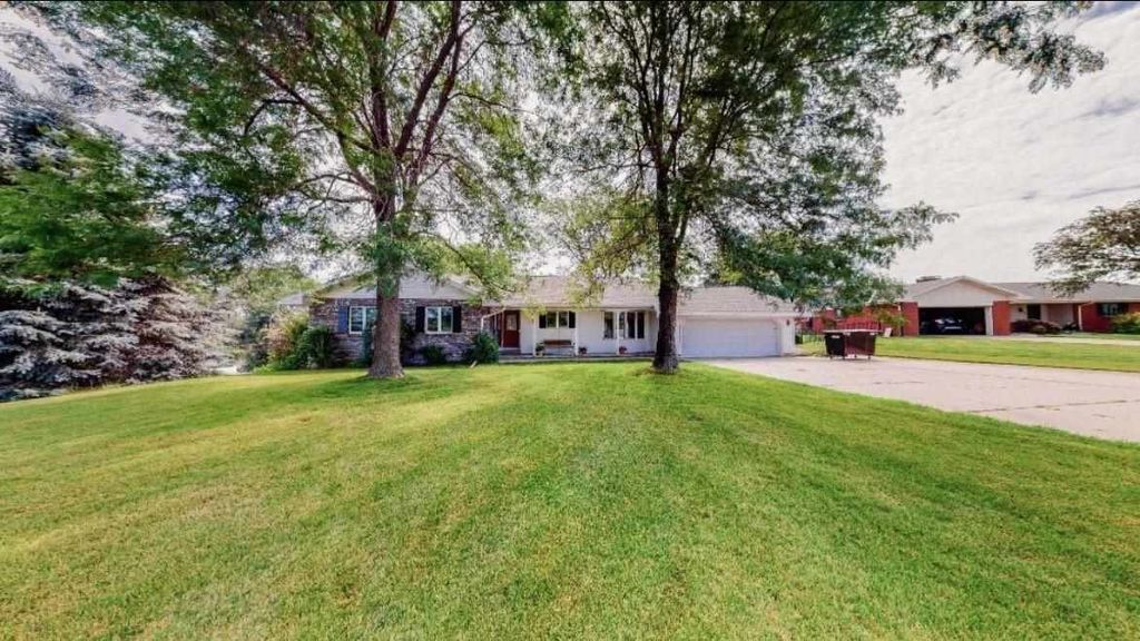 201 S 9th St, Newman Grove, NE 68758 Trulia